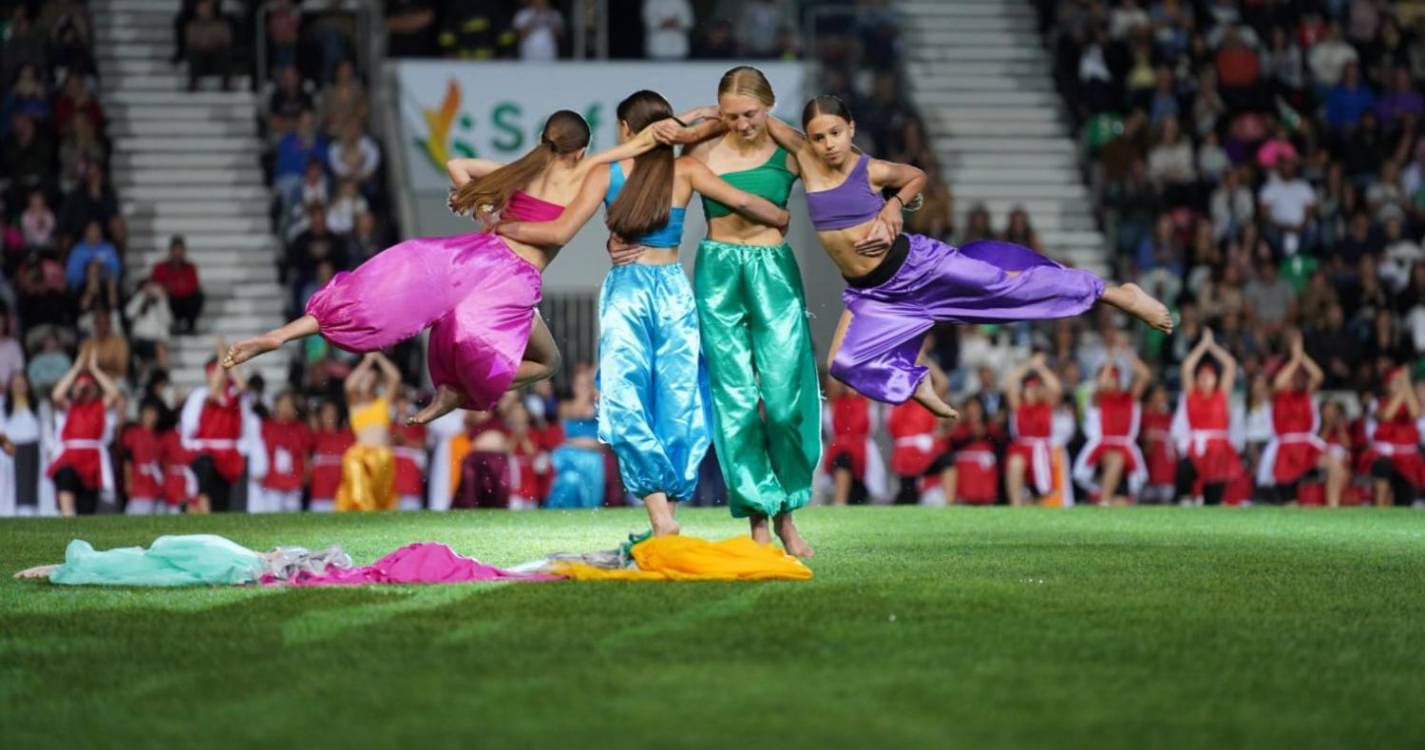 Desporto Escolar: Estádio do Marítimo vibra com espetáculo gímnico (com fotos)