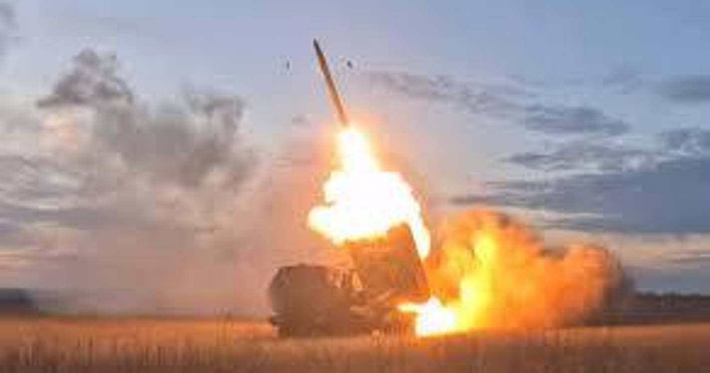 Ucrânia: EUA autorizam mísseis de longo alcance para lá da frente de Kharkiv