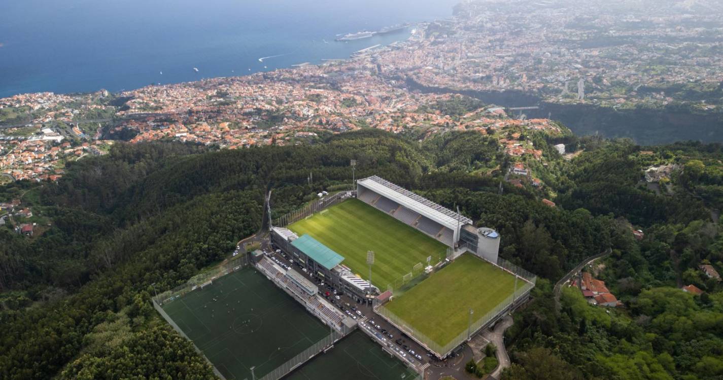 Benfica visita Nacional e procura igualar Sporting no segundo lugar
