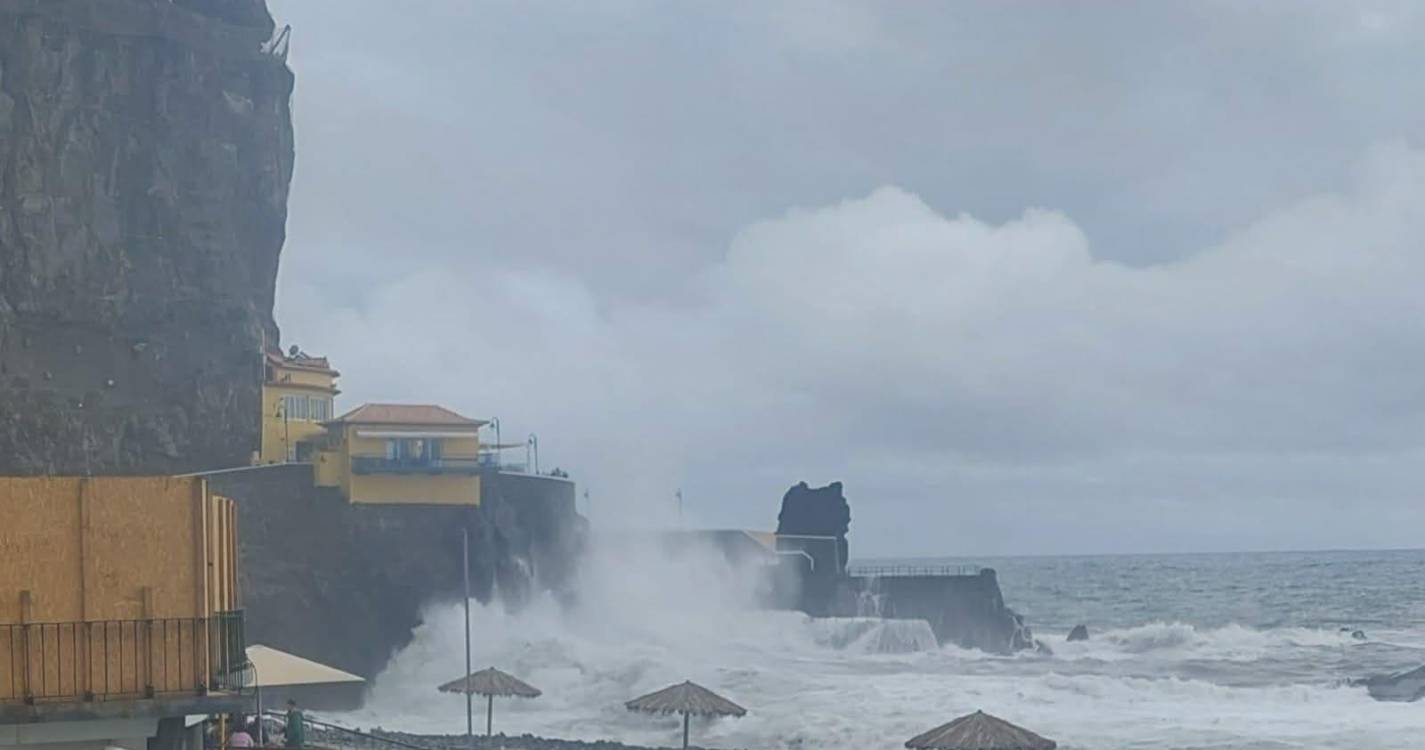 Cais da Ponta do Sol e Madalena do Mar interditos