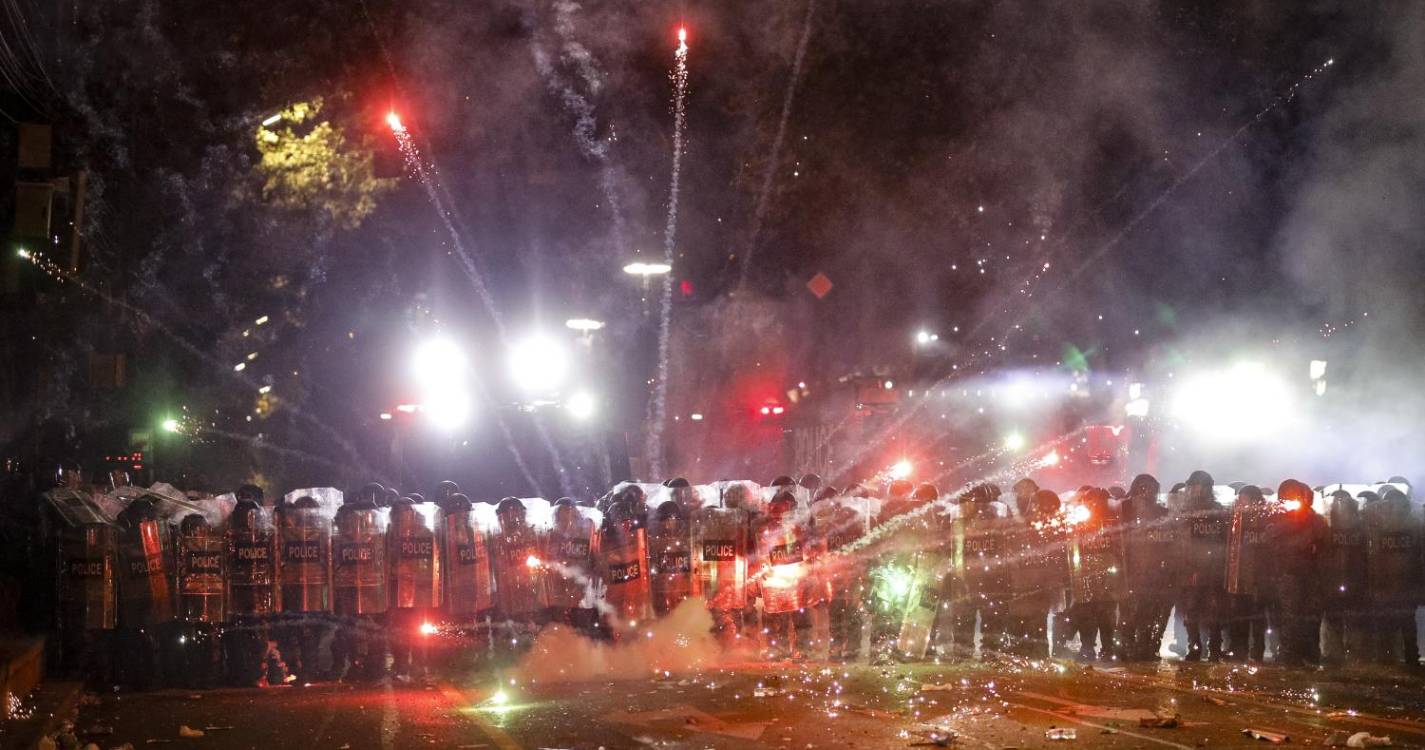 Pelo menos 44 hospitalizados na Geórgia na terceira noite de protestos anti-governo