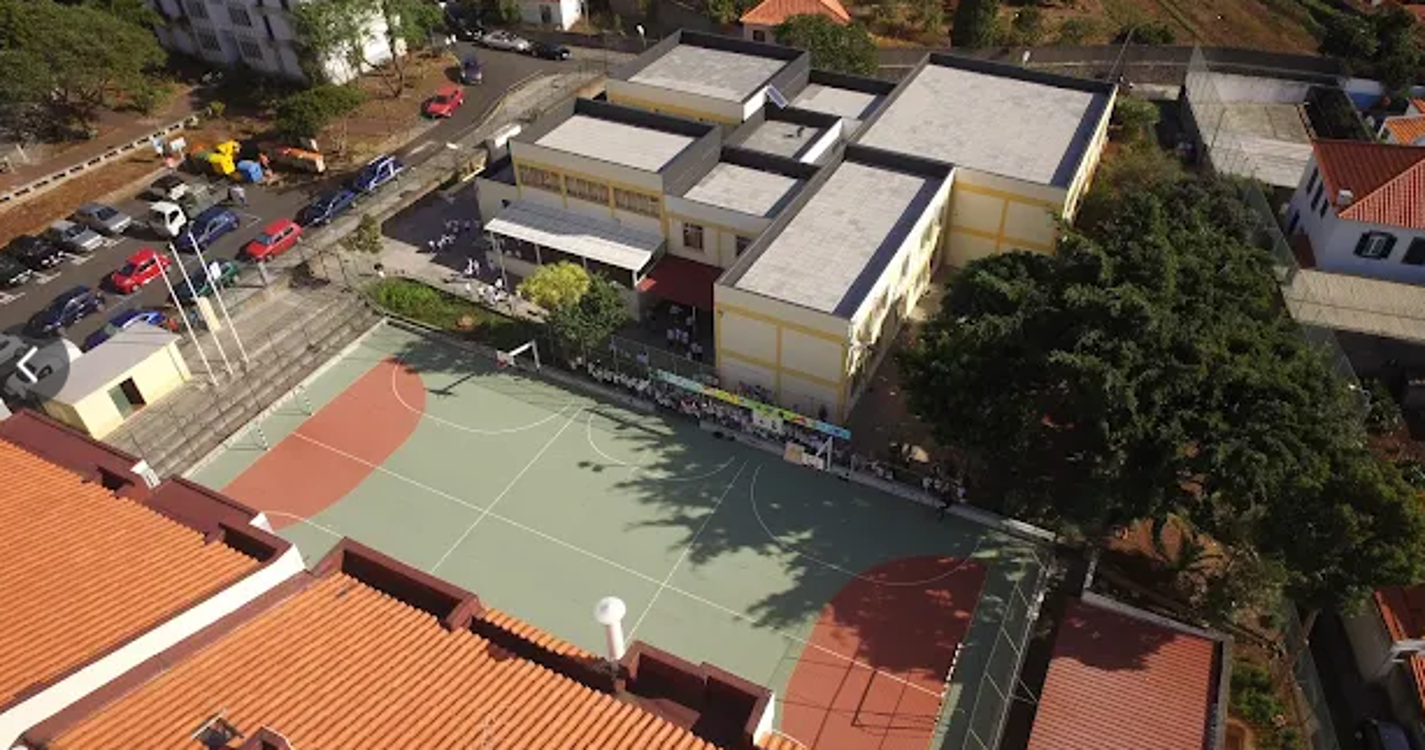 Greve: Escola Básica da Cruz Carvalho encerrada