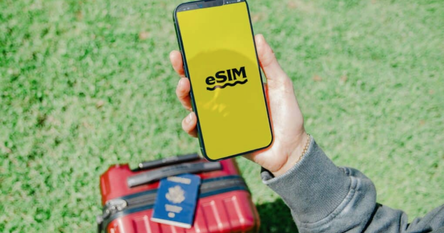 Vai viajar para a Madeira? Como o eSIM pode mantê-lo conectado sem taxas de roaming