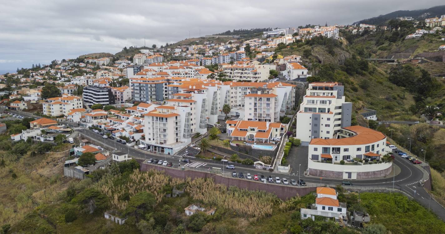 Eletricidade reposta no Caniço