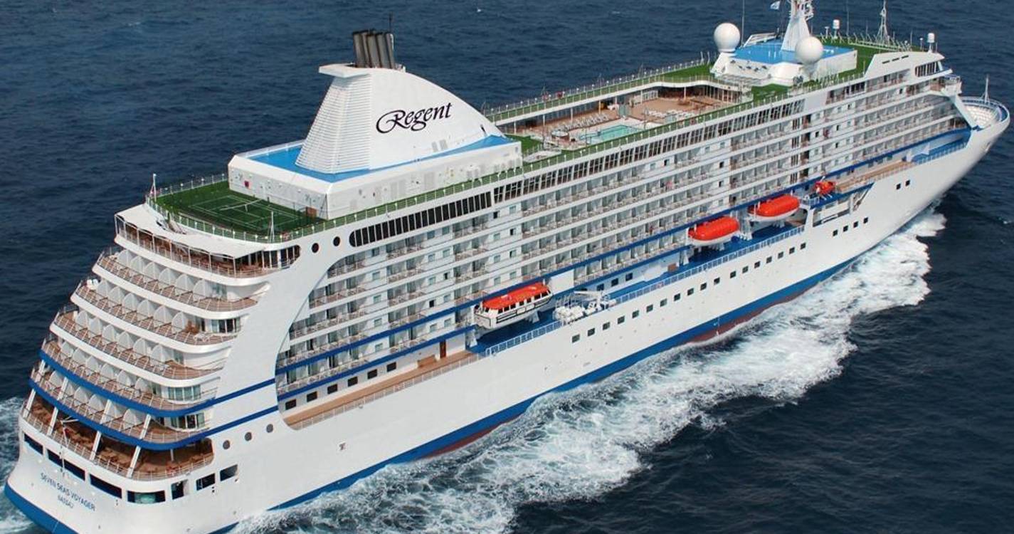 Passageiros de cruzeiro evacuados para urgências do hospital privado