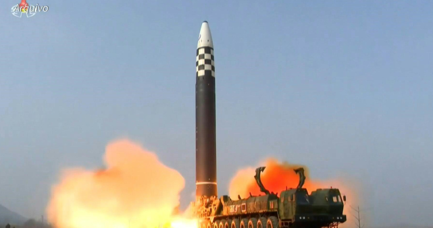 Ucrânia: Estados Unidos acusam Rússia de usar mísseis norte-coreanos