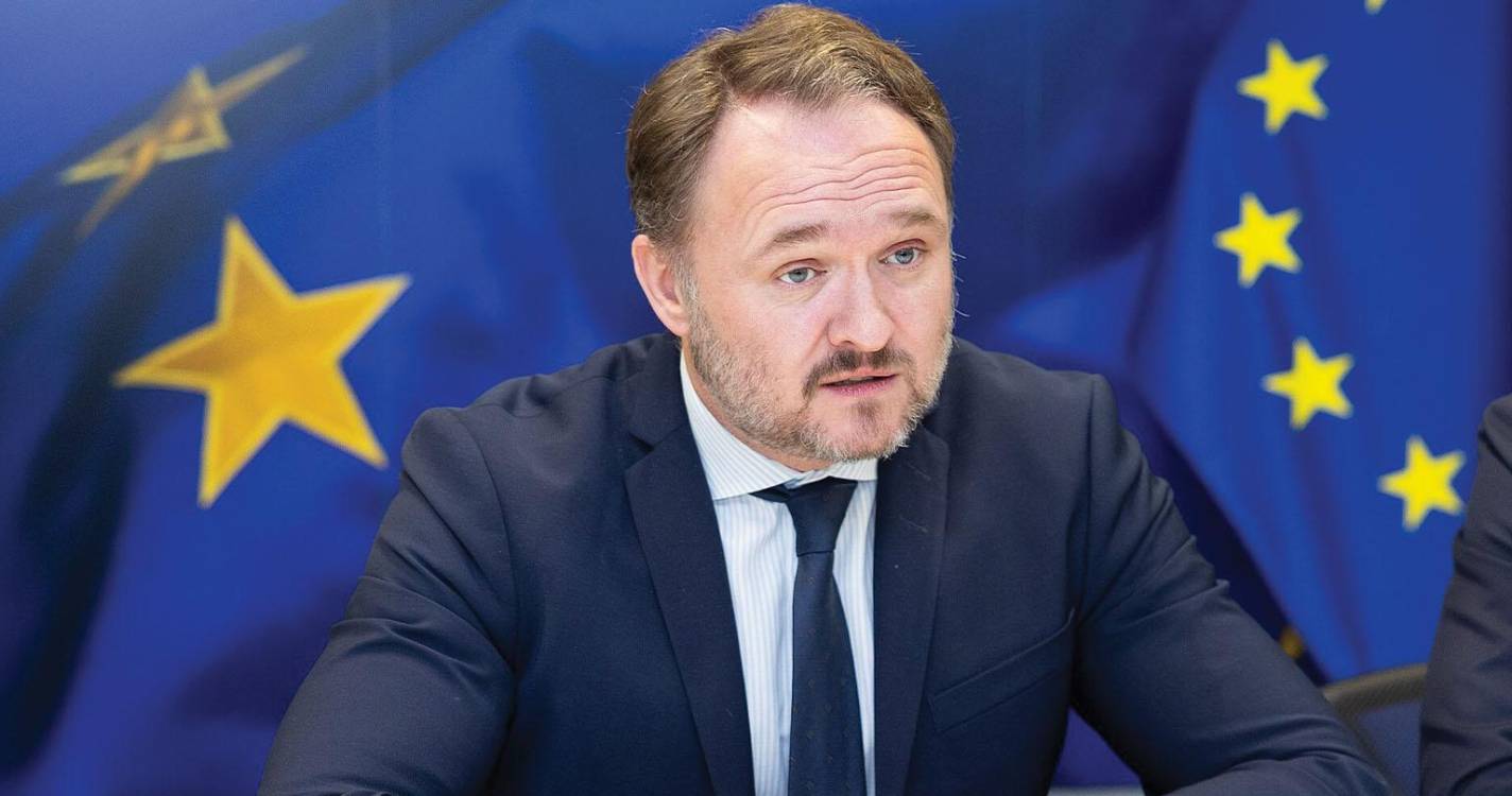 Irão: Bruxelas fala em crise de preços energéticos e admite medidas de curto prazo