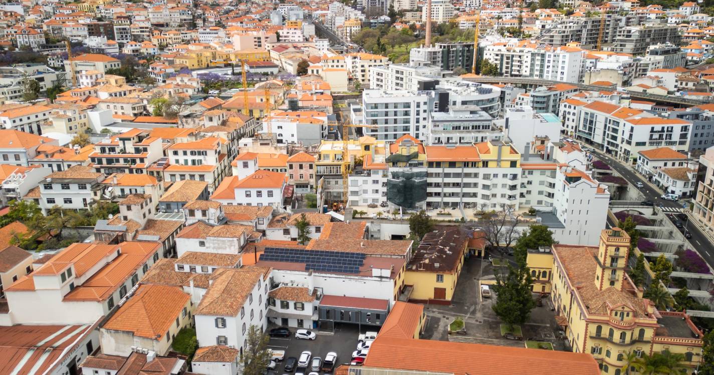 Processos de falência e insolvência aumentam no final de 2025 na Madeira