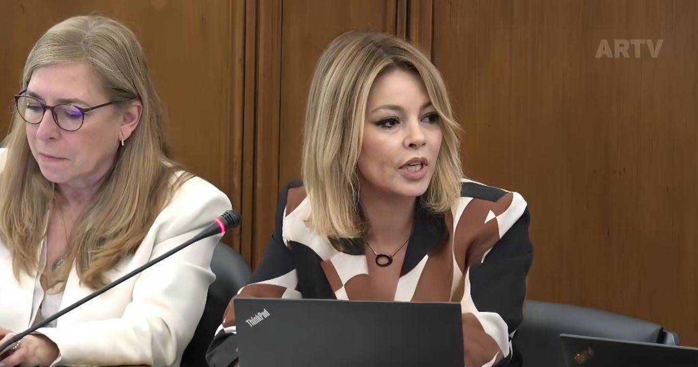 Vânia Jesus questiona Ministra do Trabalho sobre criação da Lei de financiamento para o setor social