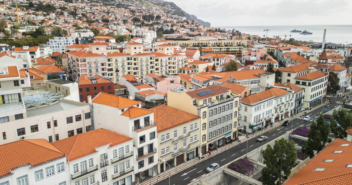 Execução orçamental da Região fecha 2025 com excedente de 106,7 milhões de euros