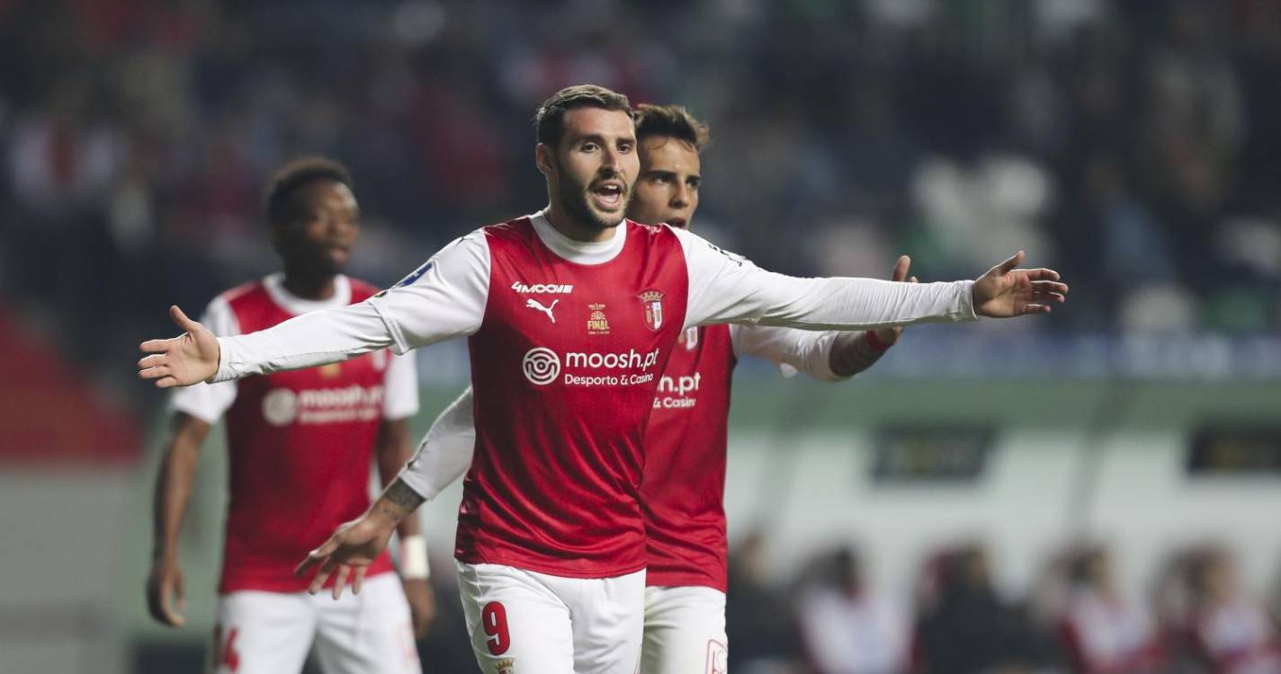 Taça da Liga: Sporting de Braga vence pela terceira vez ao bater Estoril Praia nos penáltis