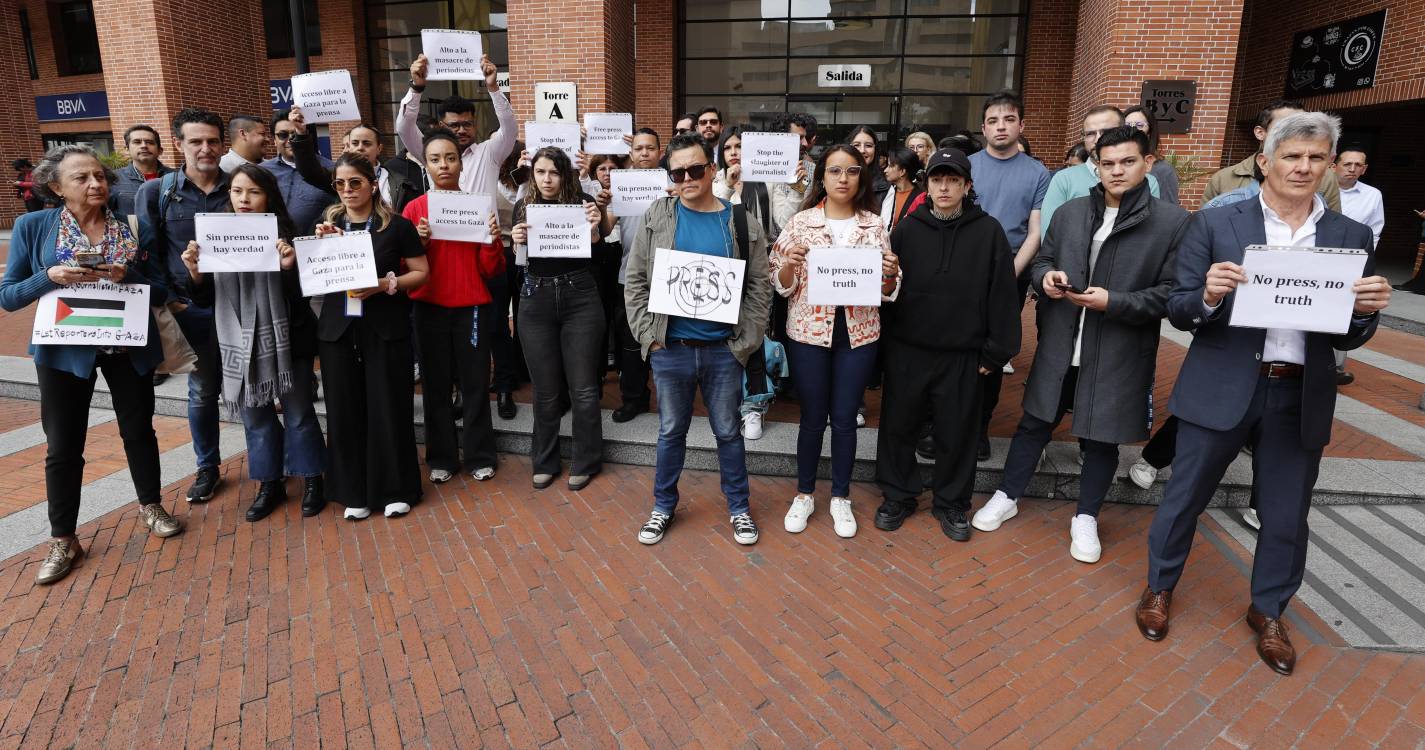 Médio Oriente: Autoridades denunciam assassínio de outro jornalista em Gaza, total sobe para 248