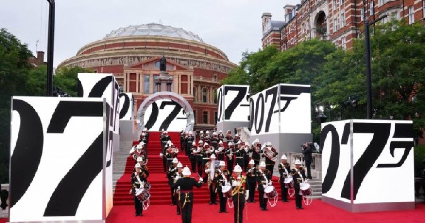 Kate Middleton ofusca na apresentação do novo filme do '007' (com fotos)