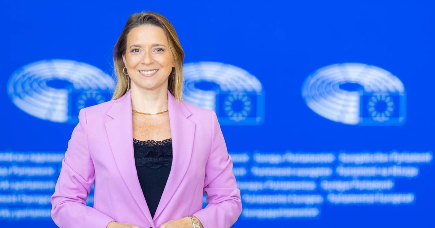 Comissão dos Transportes aprova relatório de Cláudia Monteiro de Aguiar