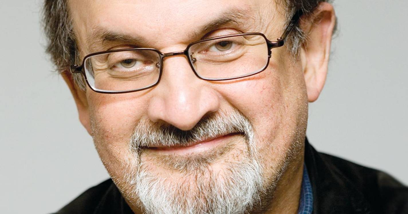 Agressor de Salman Rushdie considerado culpado de tentativa de homicídio