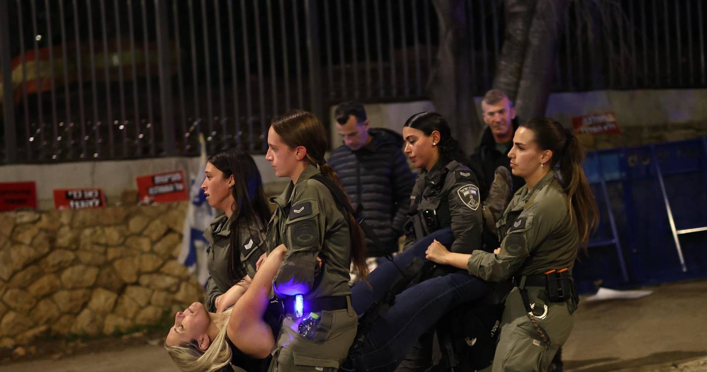 Médio Oriente: Milhares manifestaram-se em Israel por acordo para libertar reféns