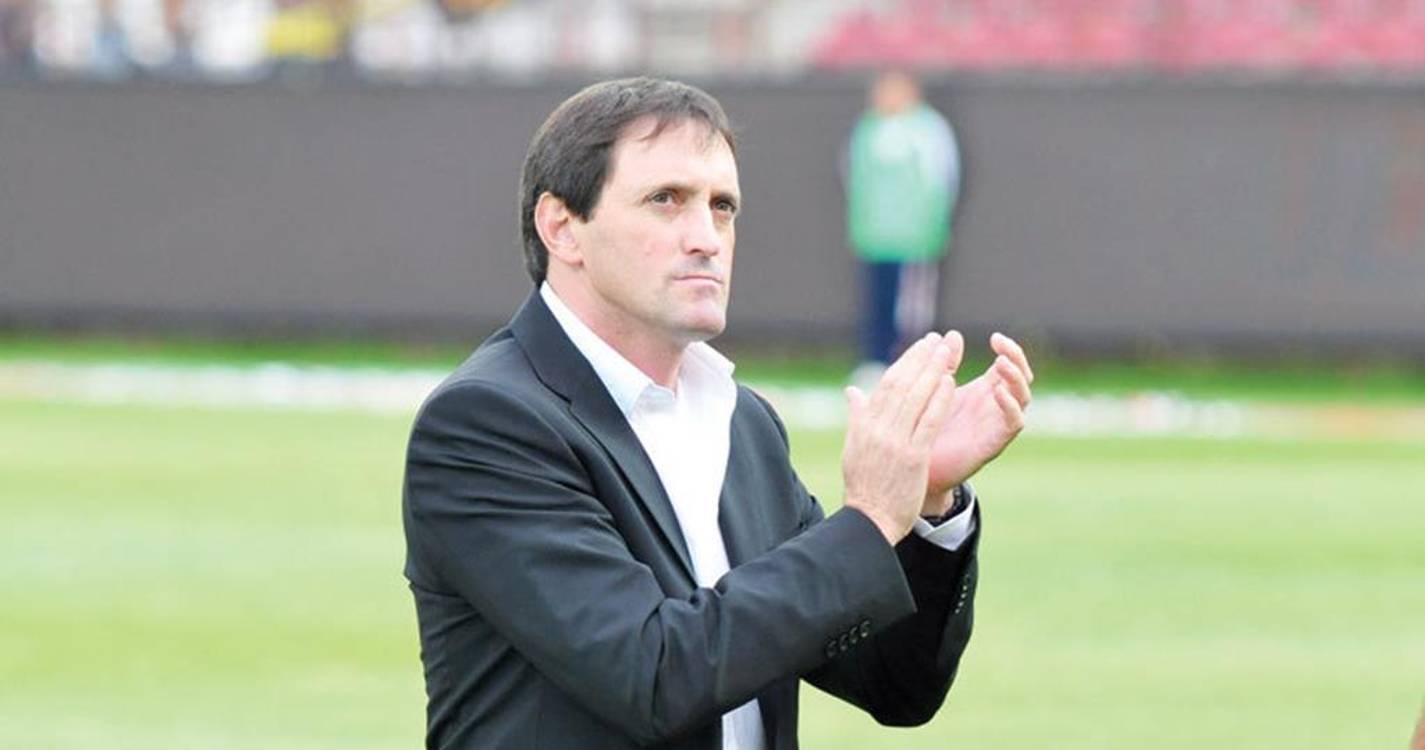 Governo dos Camarões vai indemnizar treinador português Toni Conceição em 1,8 ME