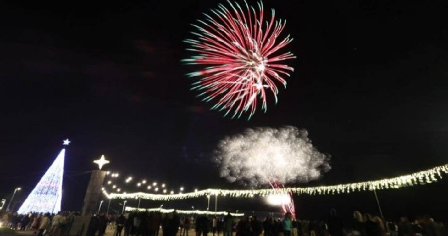 Fogo de Artifício no Porto Santo também encantou (com fotos)