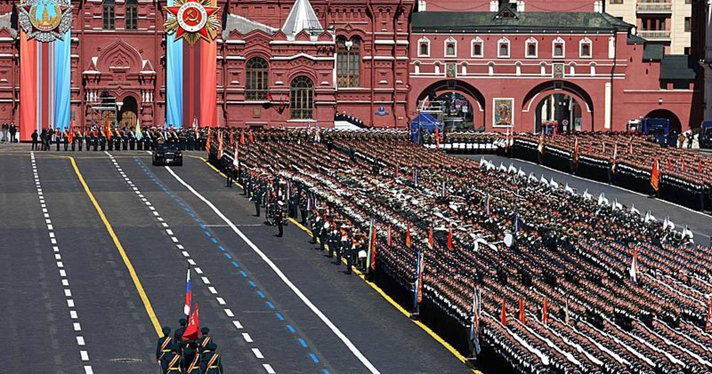 Rússia quer realizar primeiros desfiles de atletismo na Praça Vermelha desde 1945