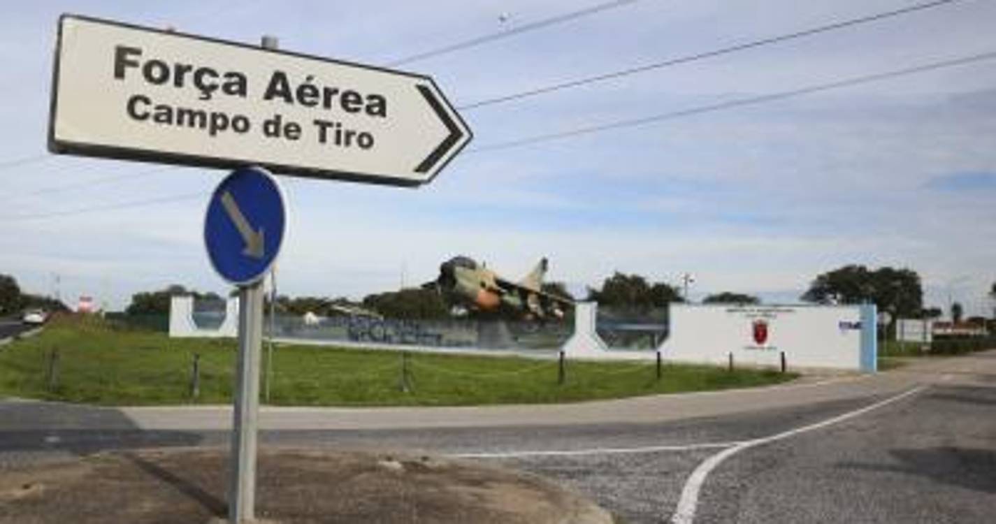 Aeroporto: Governo quer proposta sobre gestão da nova ponte e ligação a Madrid até meados de 2026