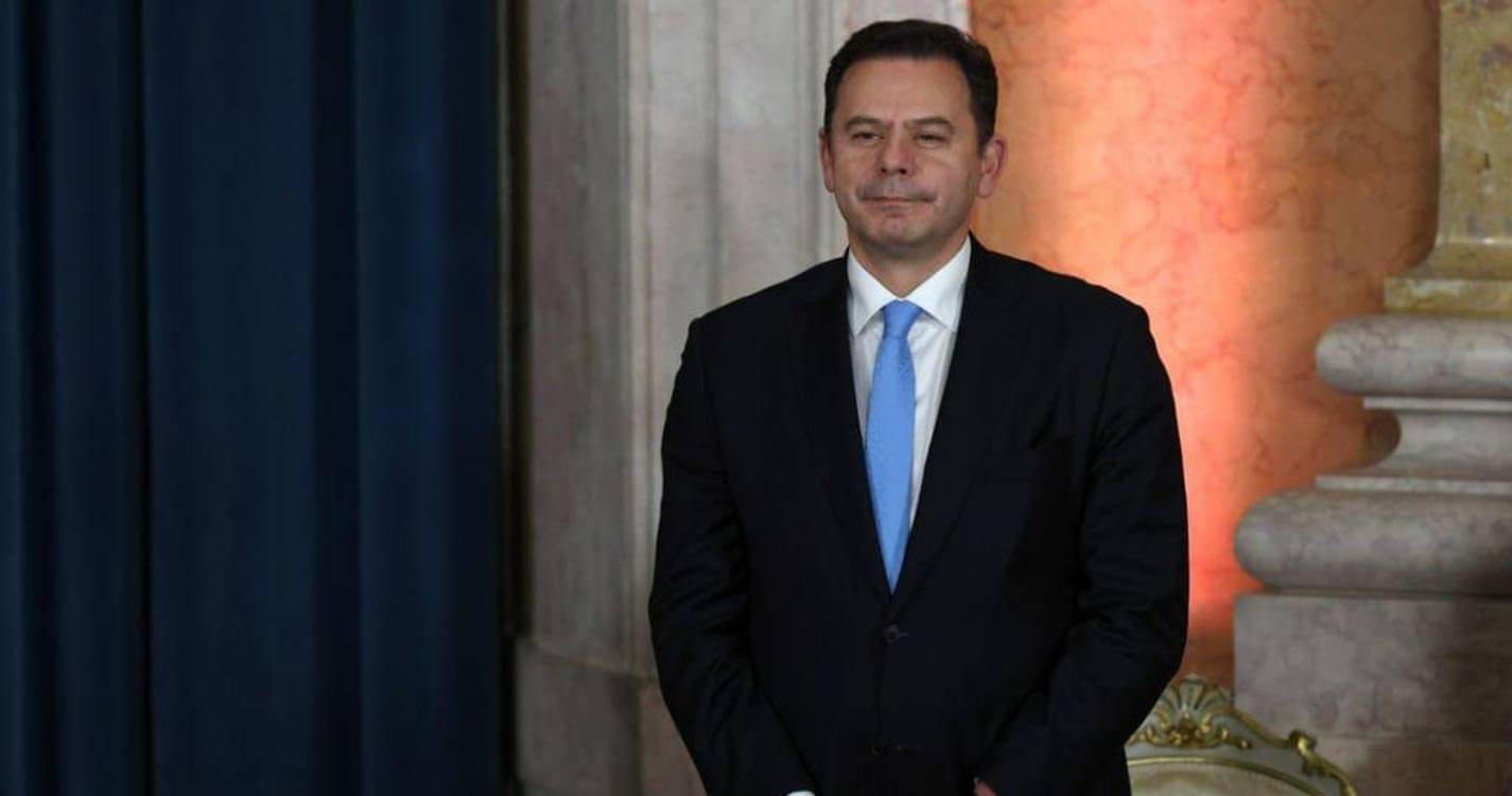 Governo acaba com regime excecional que facilitava imigração