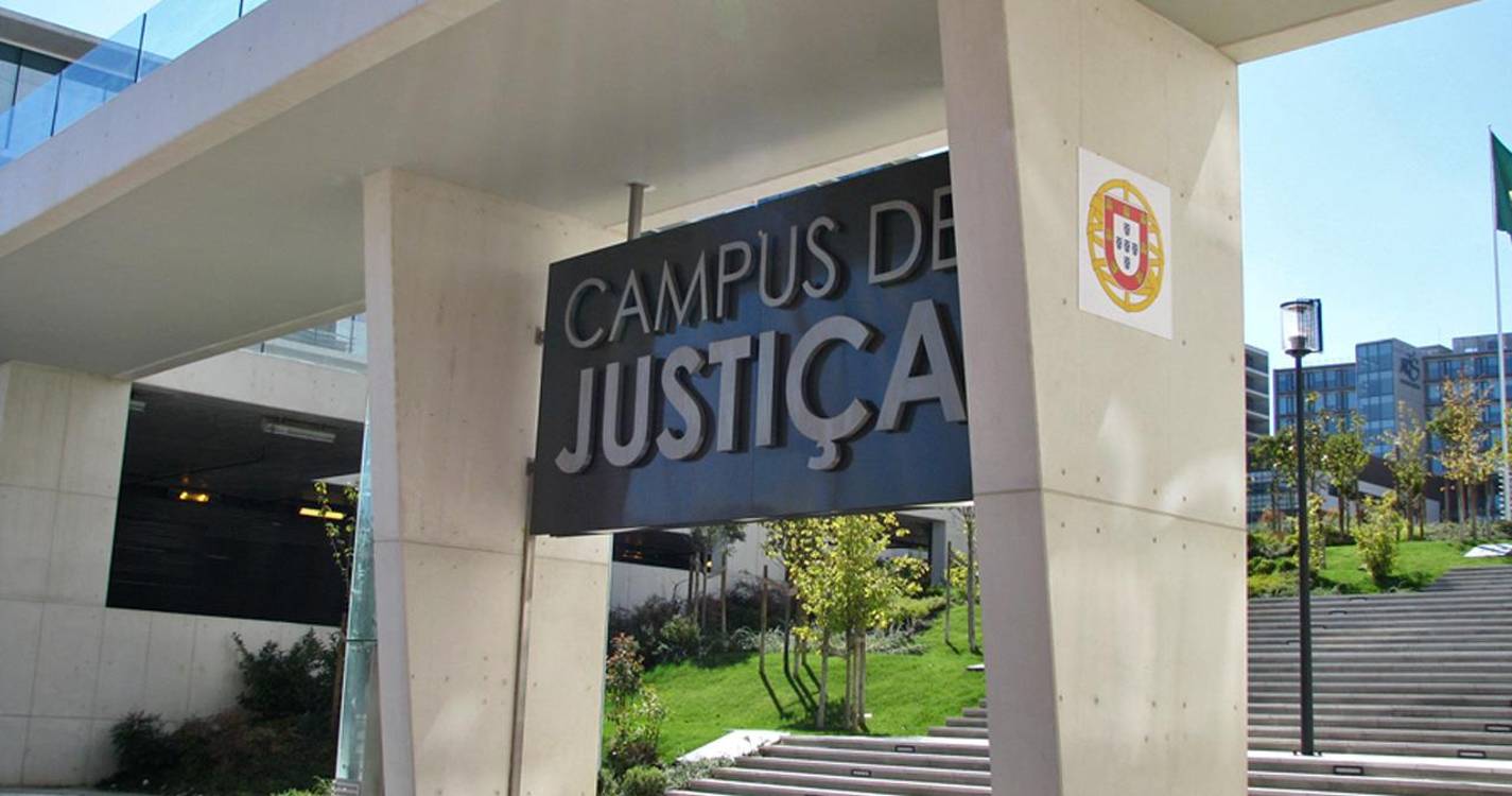 ’Chuva’ de críticas à detenção de 22 dias dos três arguidos no caso da Madeira