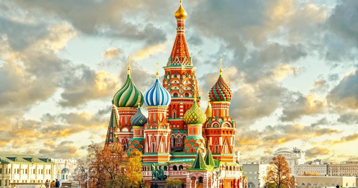 Ucrânia: Moscovo convoca embaixador francês contra “provocações” de Macron