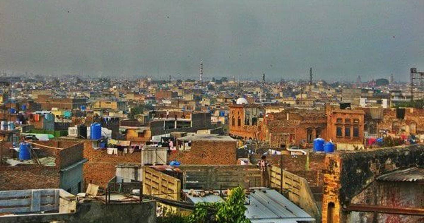 Cristão morre após ataque de multidão por suposta blasfémia no Paquistão