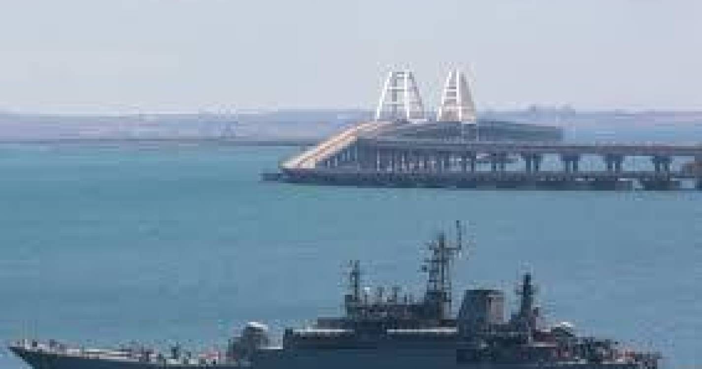 Ucrânia: “Secreta” planeia explodir ponte da Crimeia este semestre