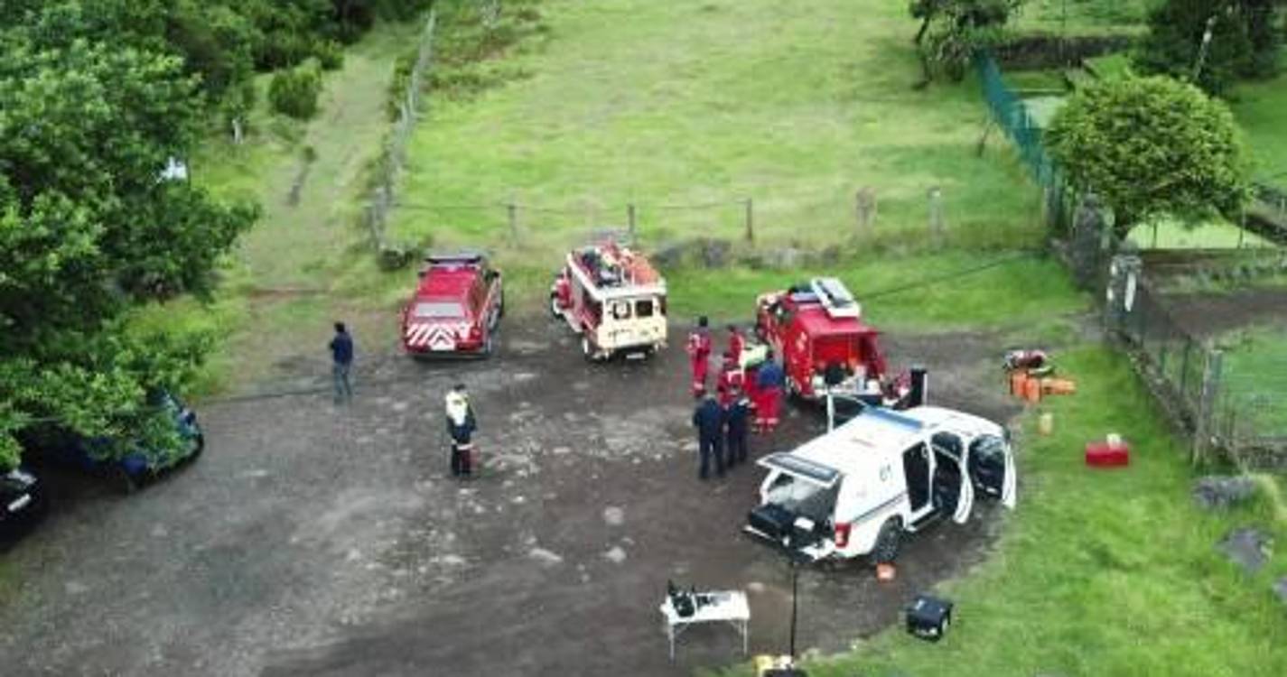 Turista resgatada após várias horas de buscas na Ribeira da Janela