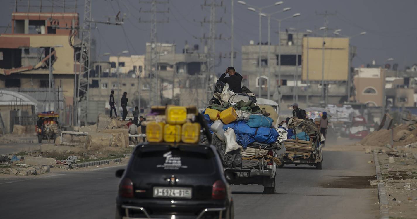Médio Oriente: Cinco países árabes rejeitam deslocações de Gaza em carta enviada aos EUA