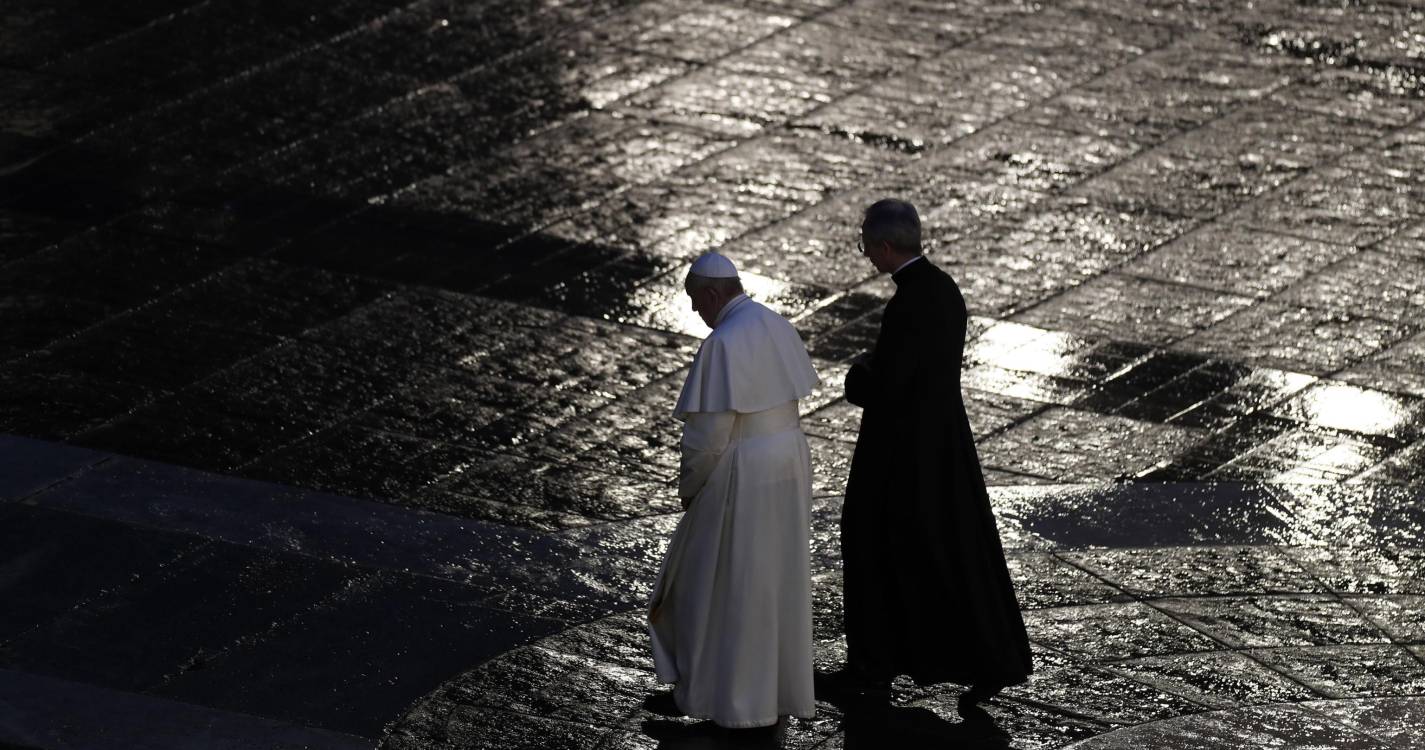 Papa: Funeral dentro de 9 dias e conclave previsto para daqui a um mês