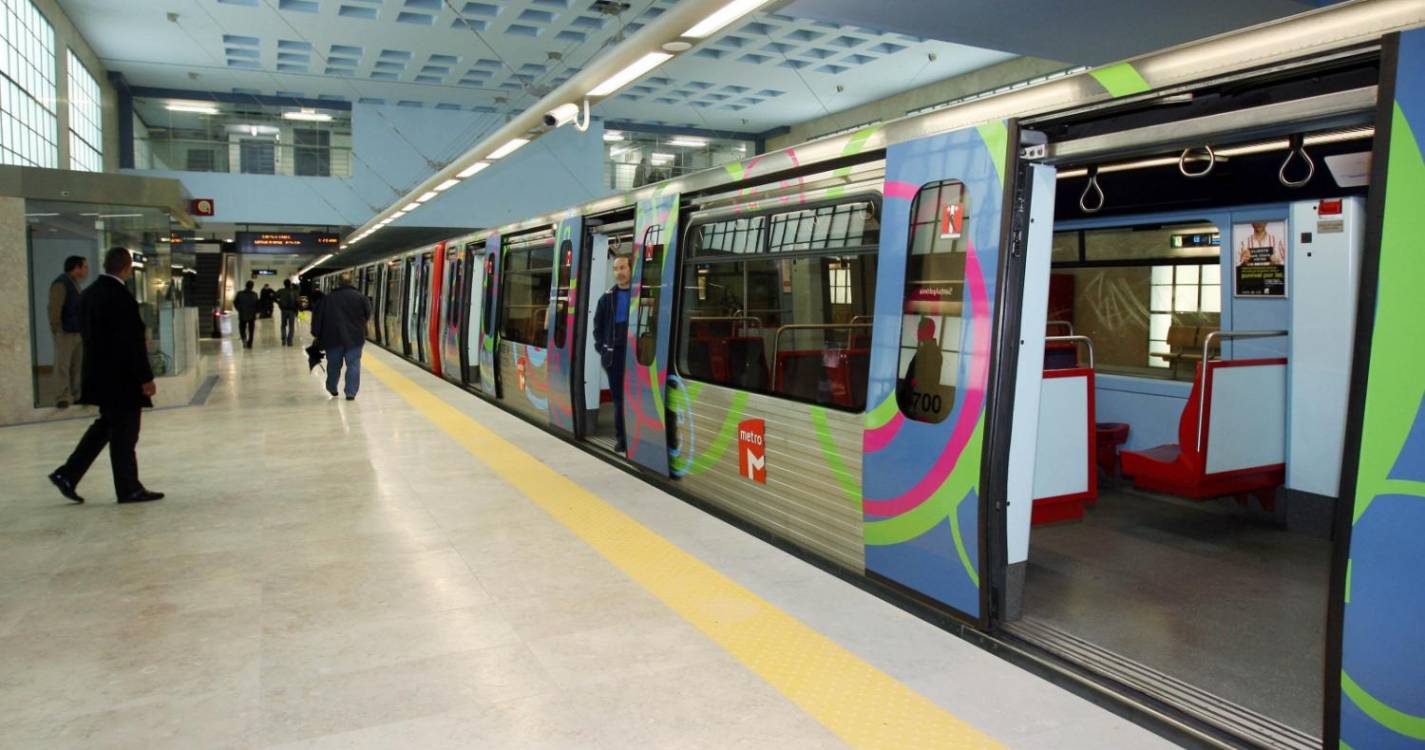 Câmara de Lisboa vai instar próximo Governo a transformar linha circular do metro em linha em laço