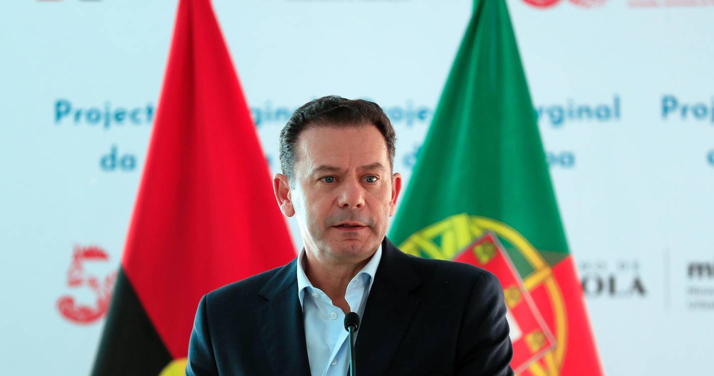 Montenegro diz que é preciso garantir que escutas são feitas dentro da legalidade