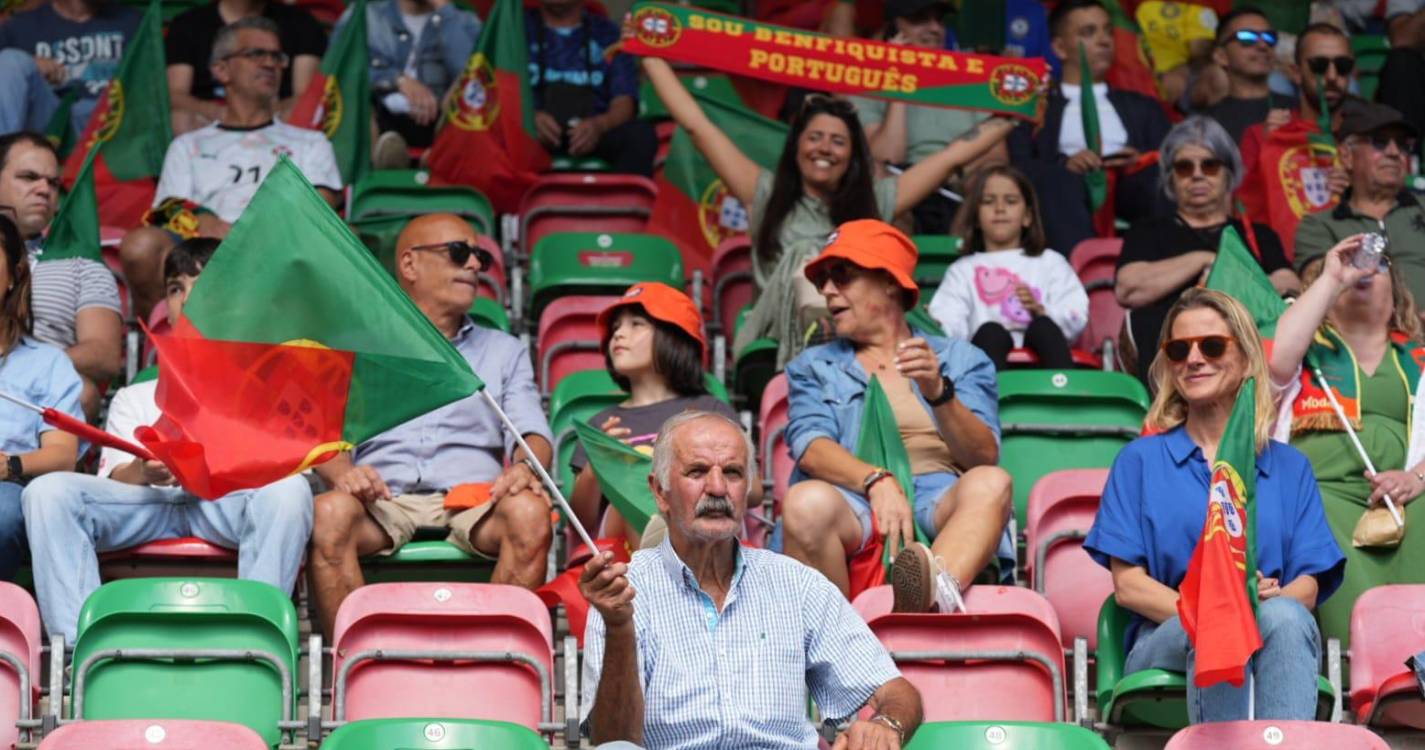 Veja quem está a assistir ao Portugal x Bélgica nos Barreiros (com fotos)