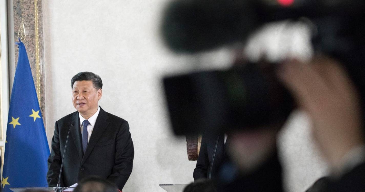 Xi Jinping diz a Costa que China e UE “não têm conflitos de interesses”