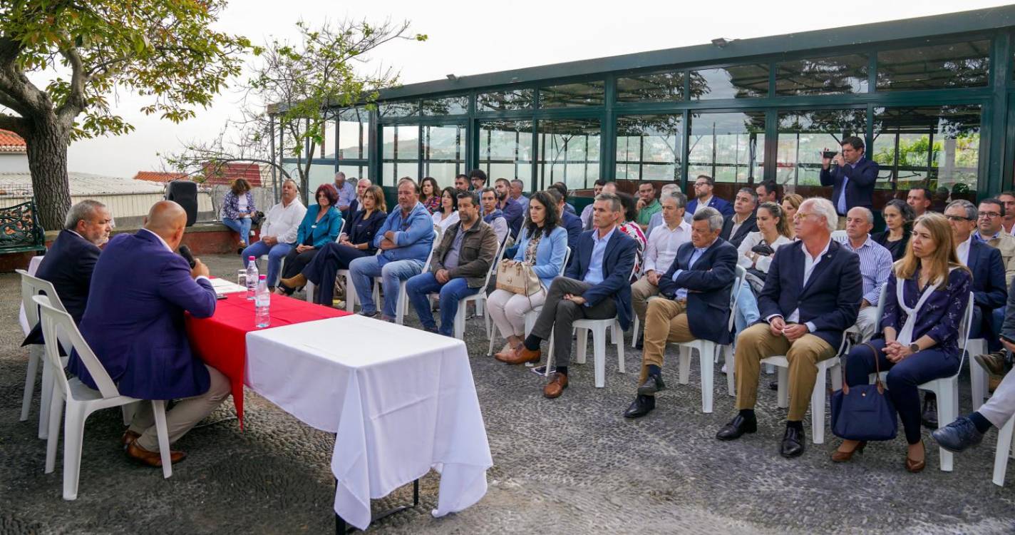 Veja quem marcou presença na apresentação do Anuário das Freguesias