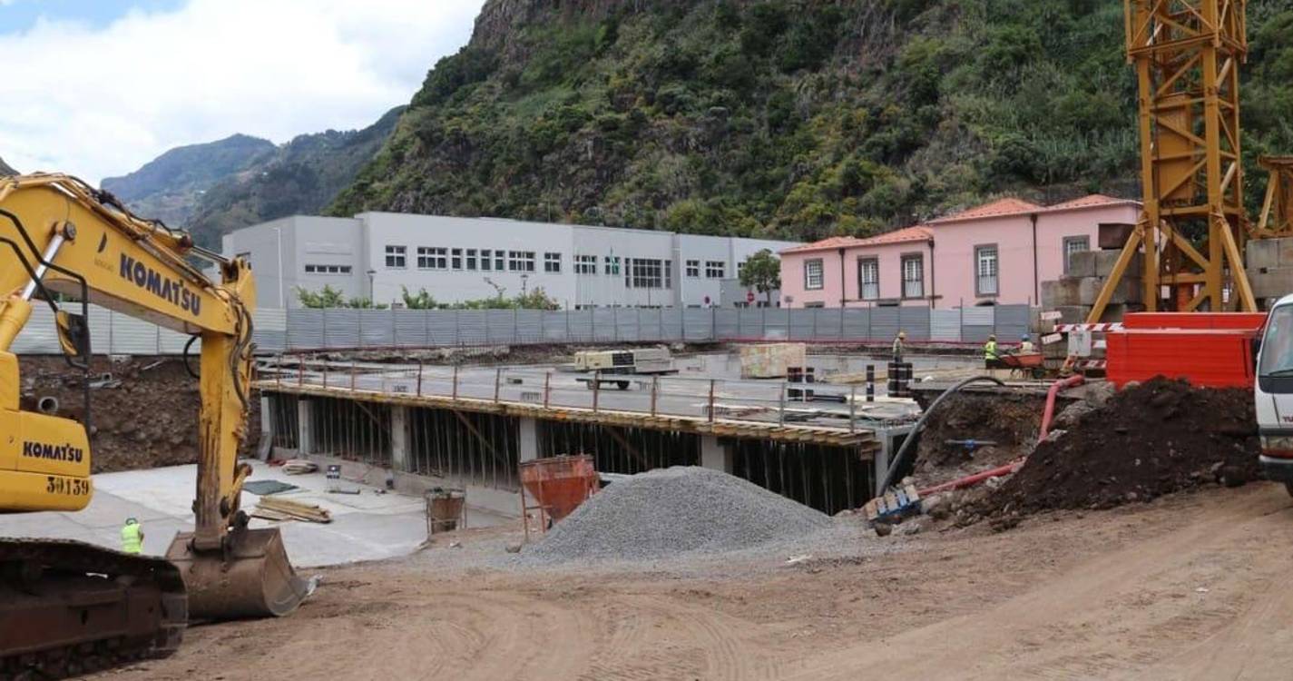 PTP critica parque de estacionamento “milionário” da Ribeira Brava