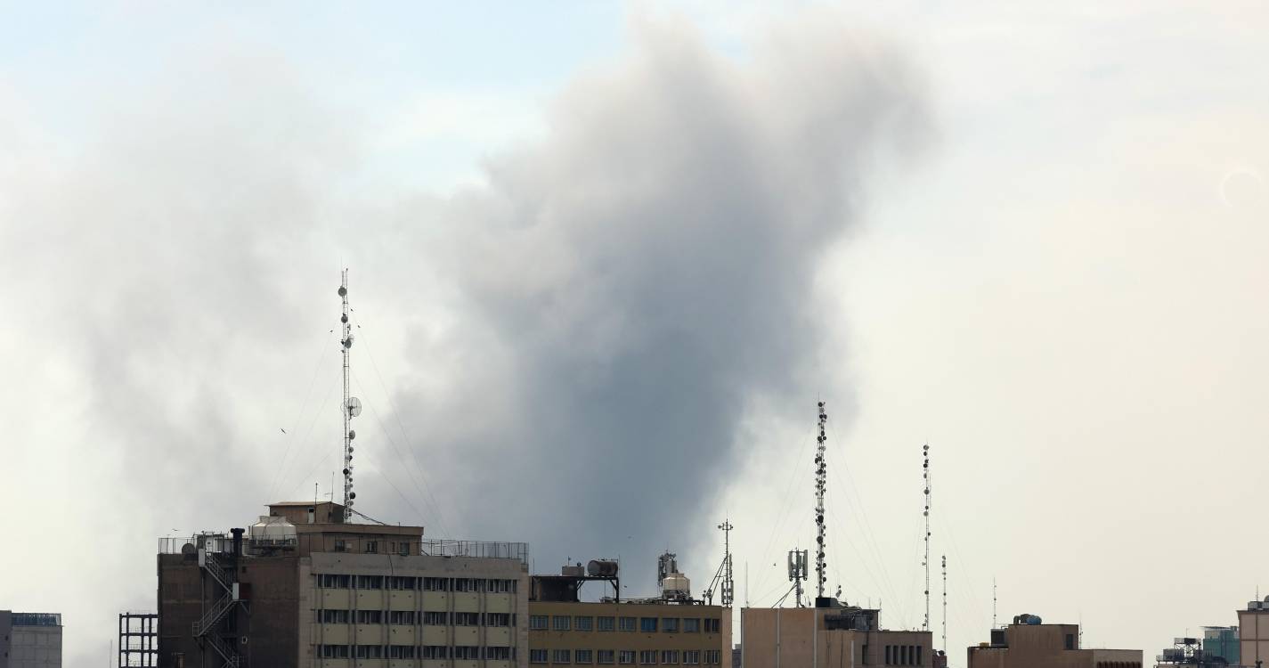 Irão: Israel anuncia nova onda de ataques contra Teerão e Isfahan