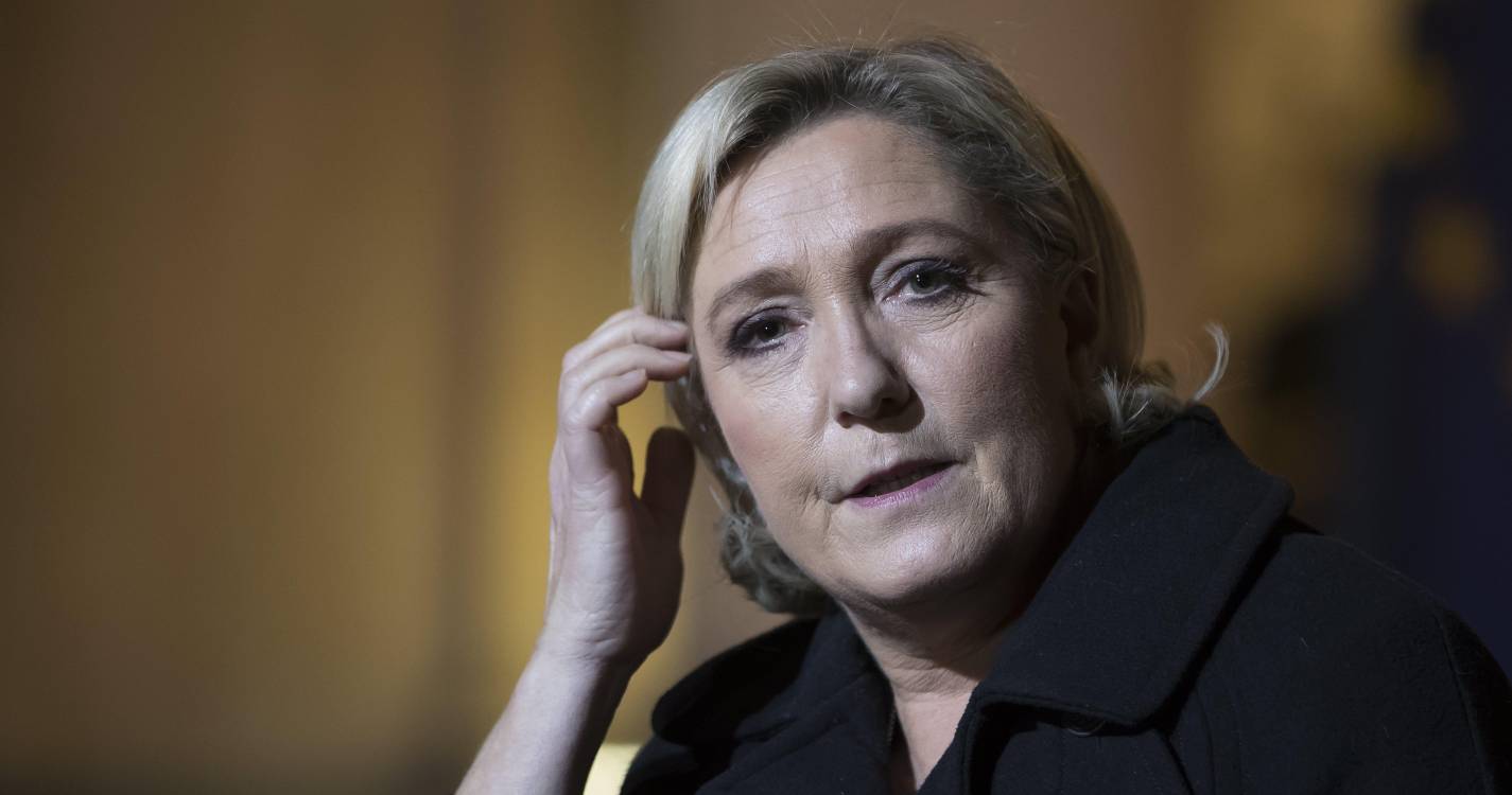 Marine Le Pen condenada a quatro anos de prisão e impedida de se candidatar às presidenciais francesas