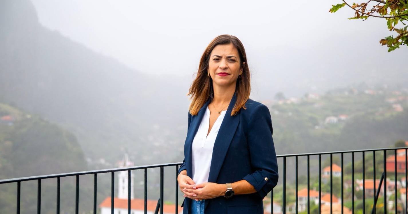 Cláudia Perestrelo aponta para rede local de transportes mais eficaz