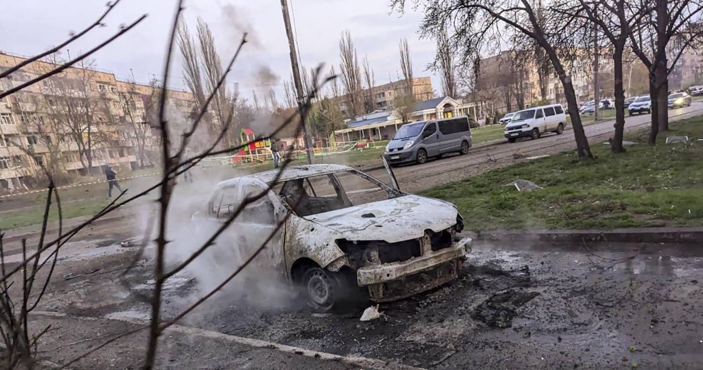Ucrânia: Ataque com mísseis russos faz 18 mortos, incluindo 9 crianças