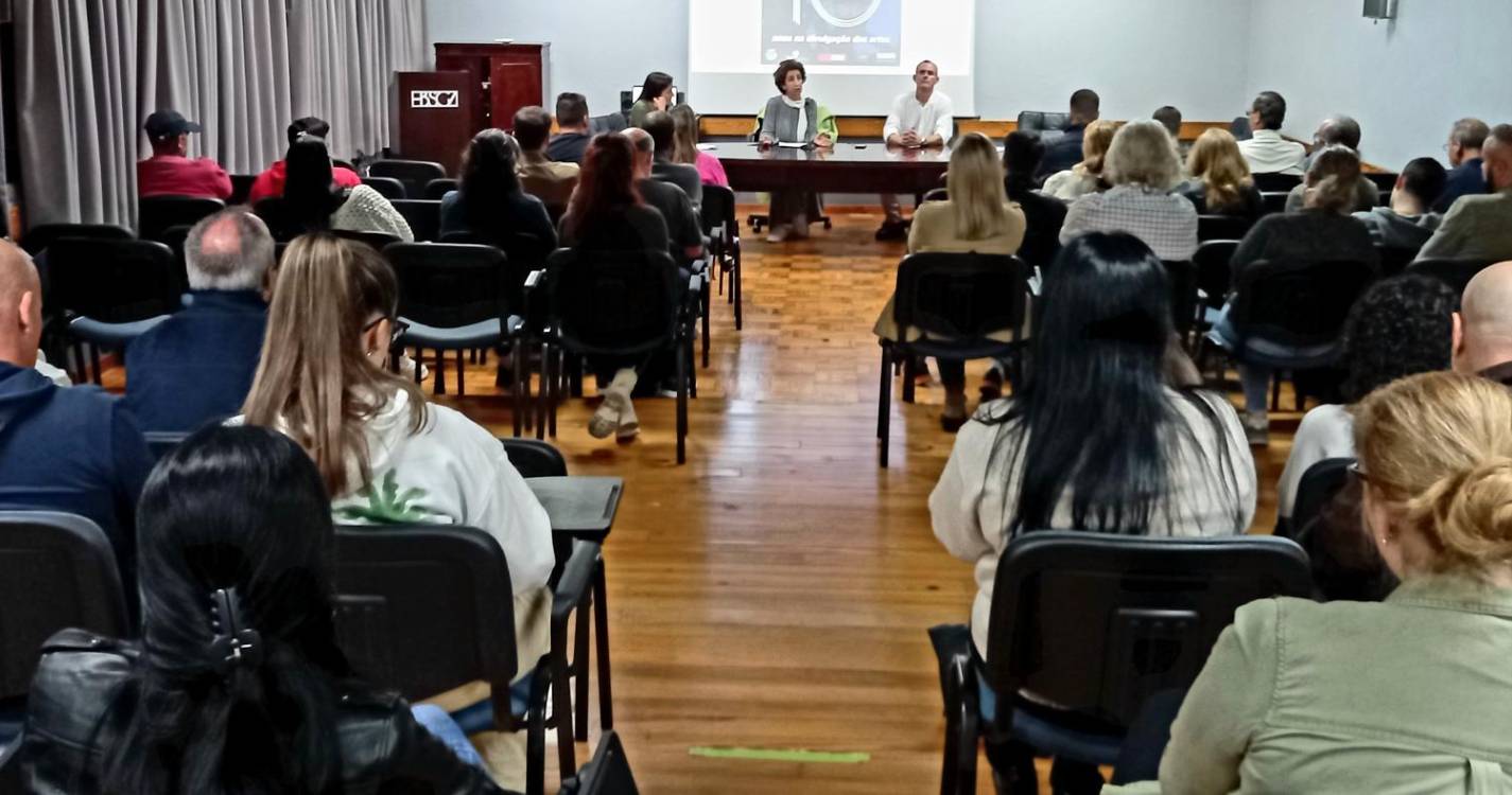 Galeria espaçomar assinala 10.º aniversário