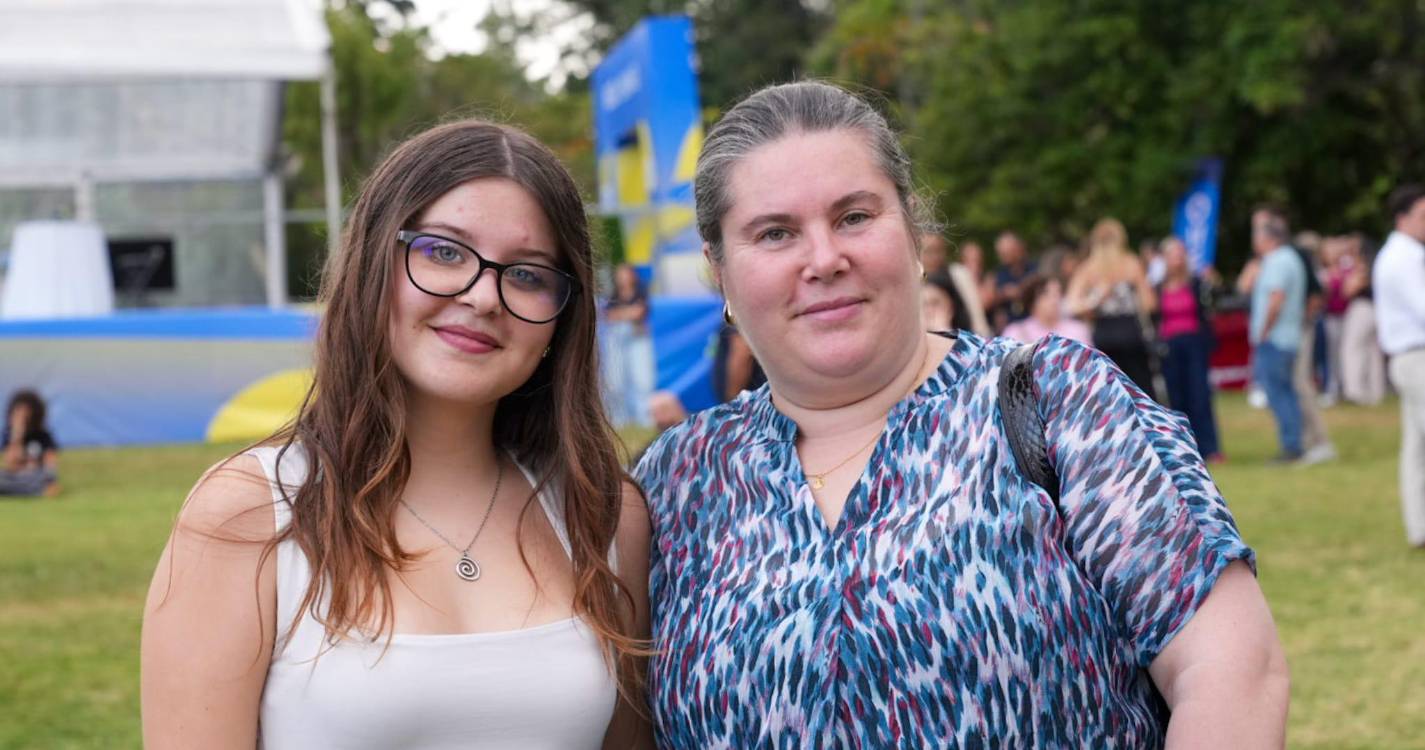 Parque de Santa Catarina começa a encher para primeiro dia de MEO Sons do Mar (com fotos)