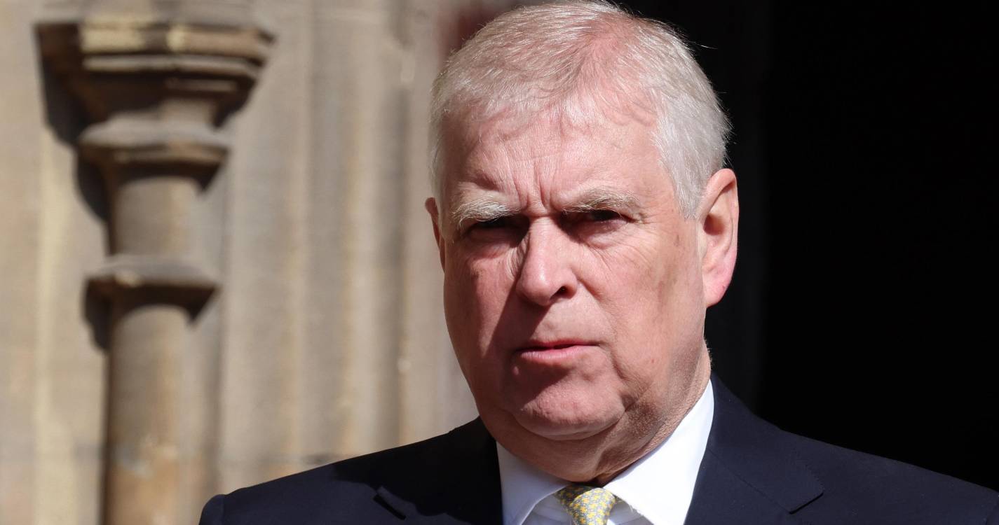 Ex-príncipe Andrew Mountbatten-Windsor detido no Reino Unido