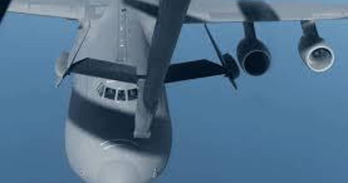 Irão: Avião de reabastecimento norte-americano despenha-se no Iraque