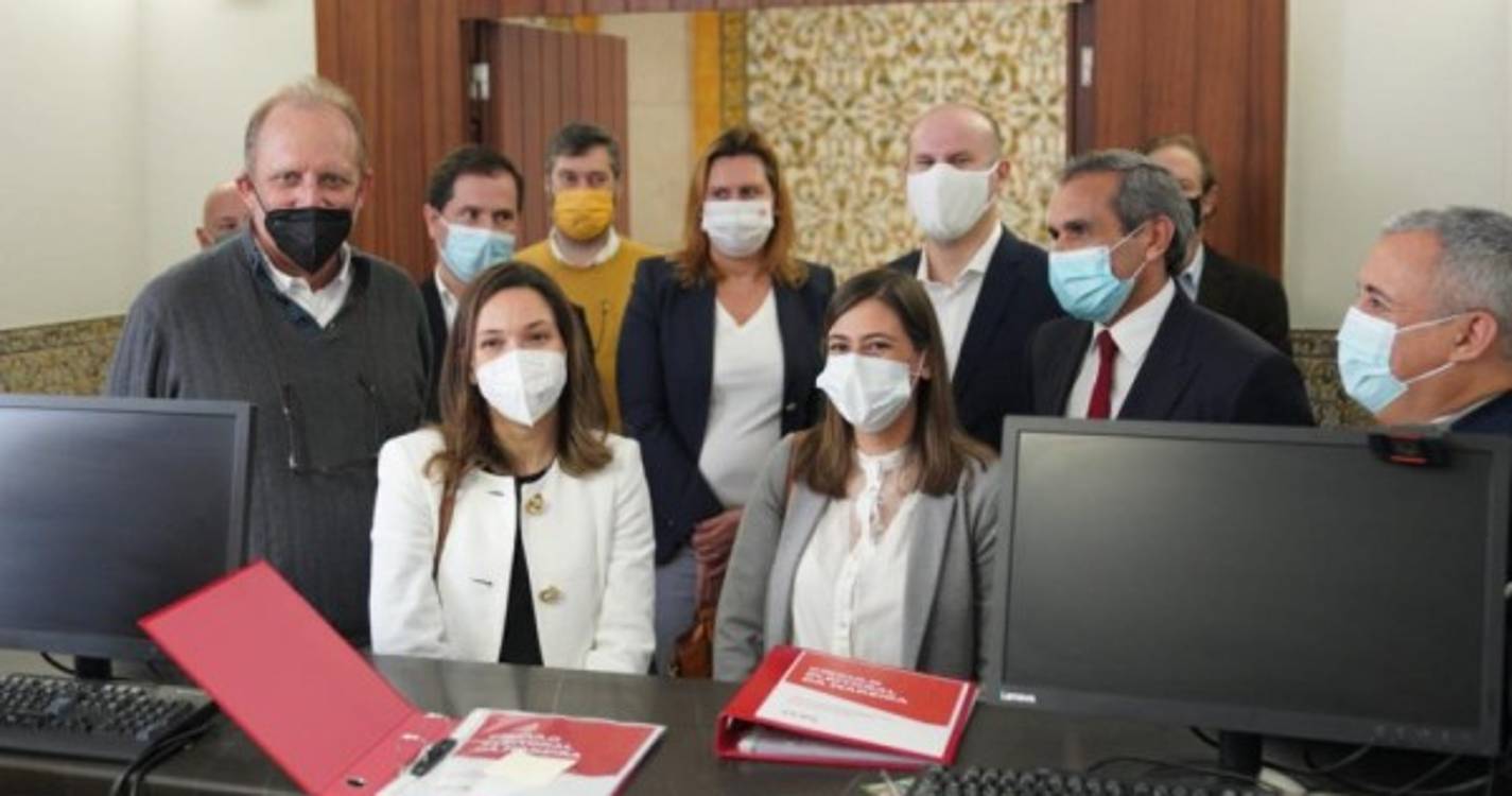 "Onde estavam os deputados do PSD entre 2011 e 2015?", questiona Carlos Pereira