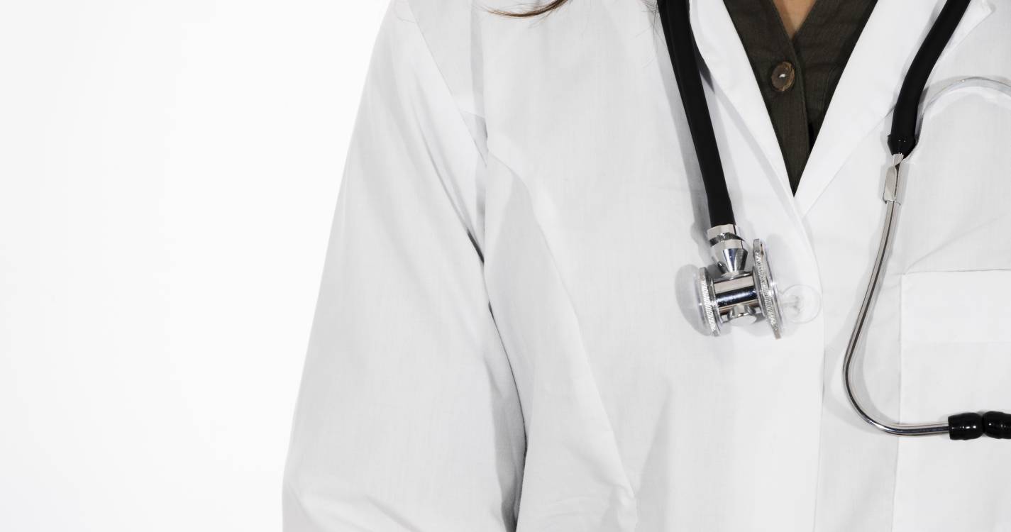 Estudantes de Medicina da UMa realizam Cerimónia da Bata Branca