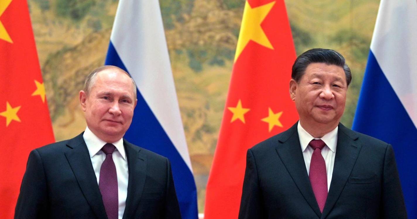 China diz que “nenhuma força pode lançar discórdia” na parceria com Rússia