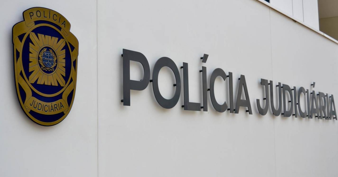 PJ detém nove pessoas por lesarem o Estado em vários milhões